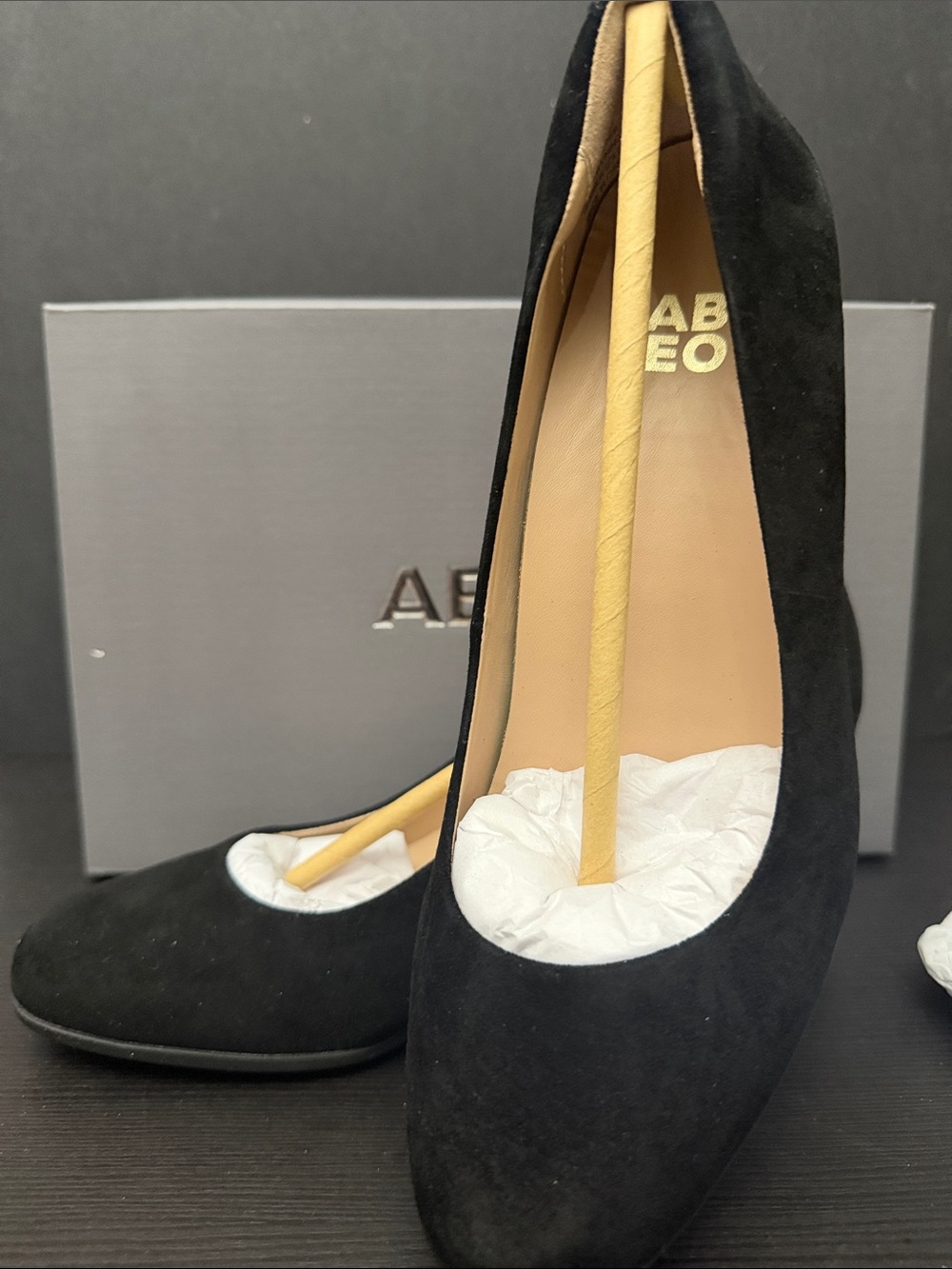 Abeo Black Suede Pointed-Toe Pump